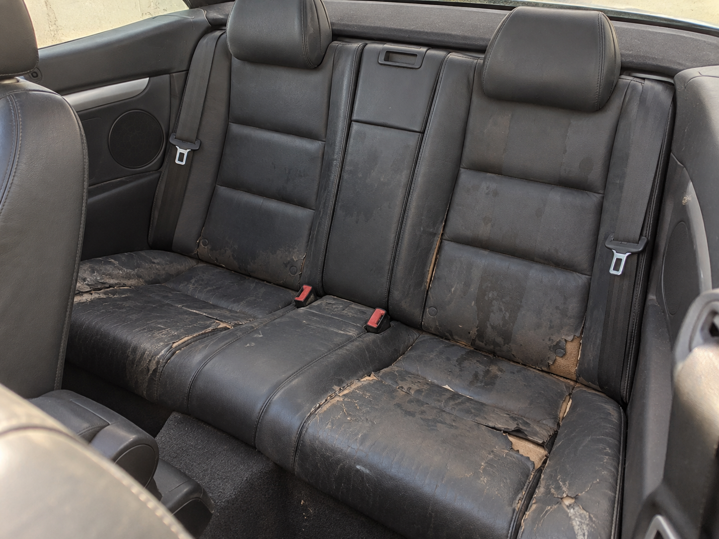 Illustrative recreation of deteriorated water-damaged Cabriolet rear seats